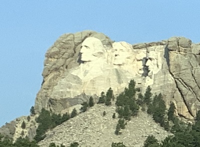 Mt Rushmore side view